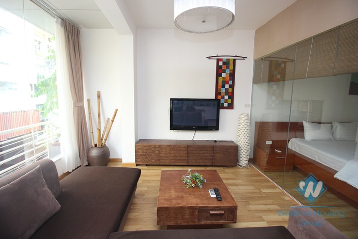 Service one bedroom apartment for rent in city center, Ha Noi